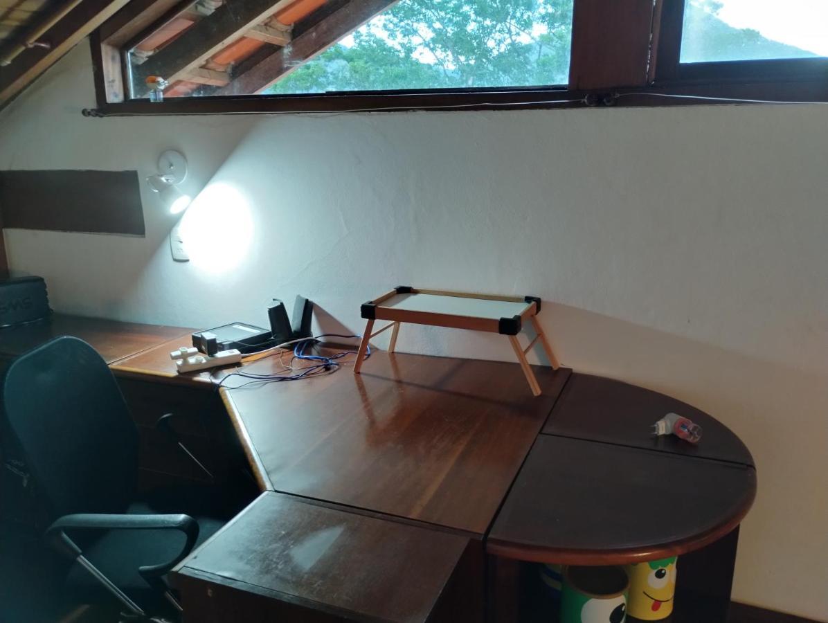 Casa A 250m Martim De Sa, Praia, Boas Opcoes De Lazer Сasa de vacaciones *