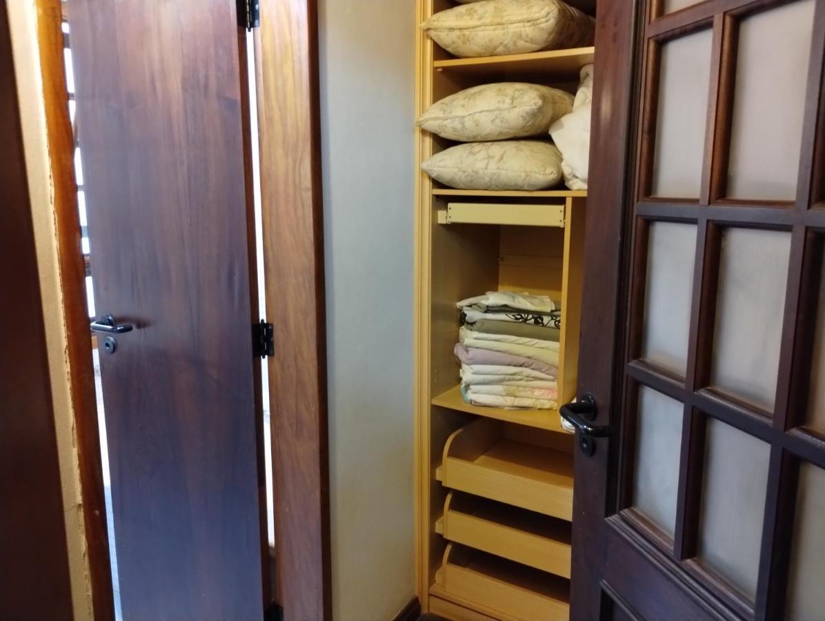 Сasa de vacaciones Casa A 250m Martim De Sa, Praia, Boas Opcoes De Lazer *