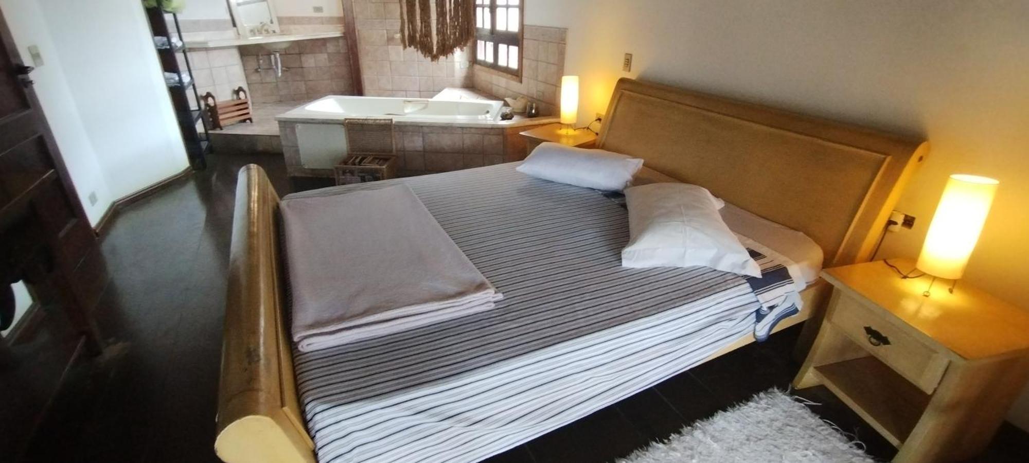 Casa A 250m Martim De Sa, Praia, Boas Opcoes De Lazer